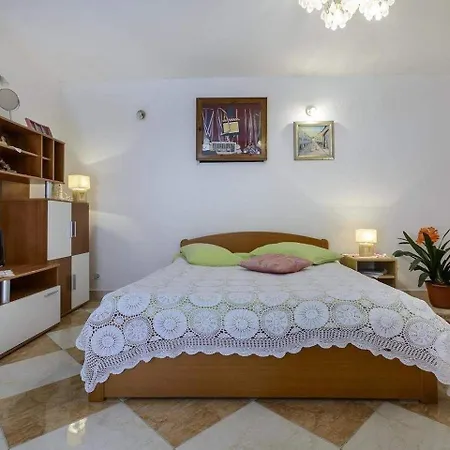 Jeljenic دوبروفينك