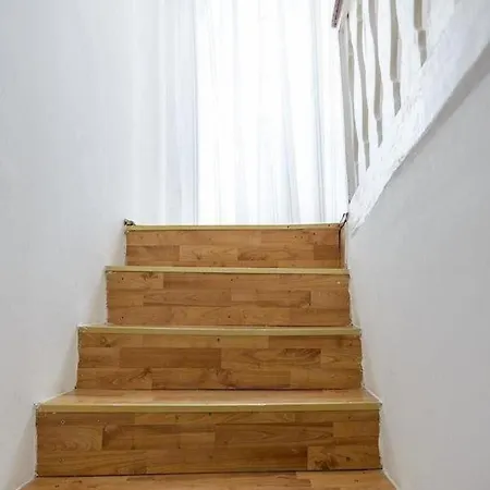 Jeljenic Gostinjska kuća 3*