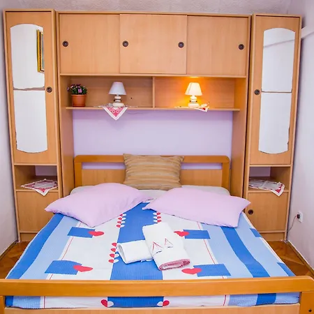 Jeljenic 3* دوبروفينك